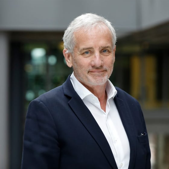 Mark-Kramer-2718x1812-2-680x680